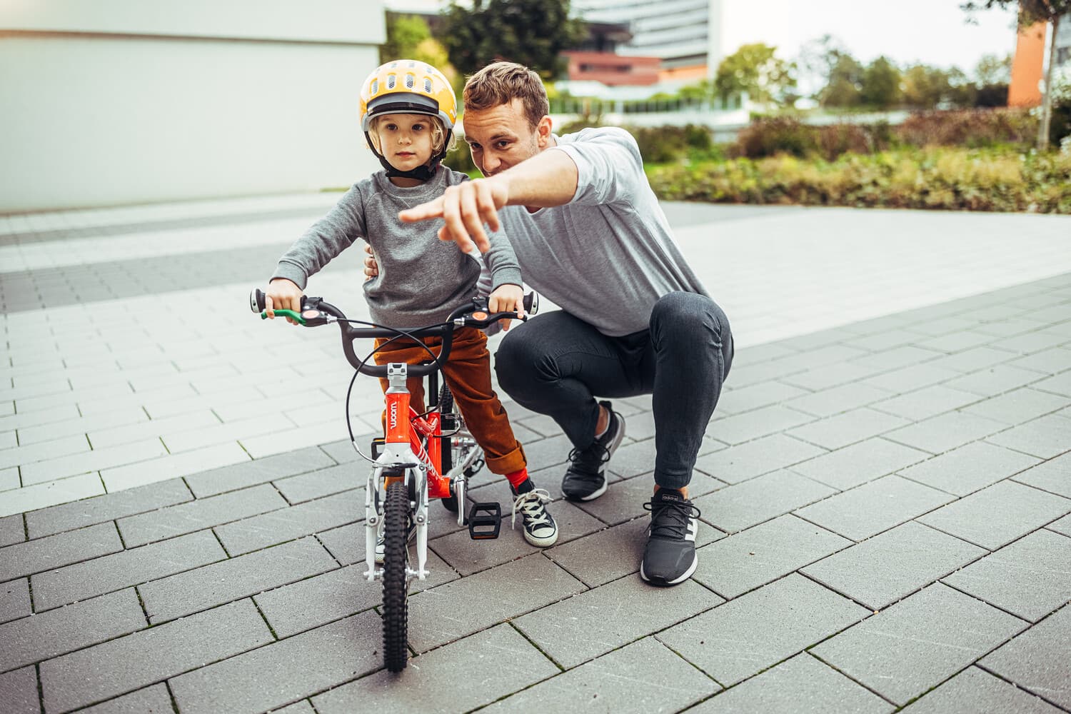 Jak_zapewnić_dziecku_bezpieczeństwo_na_rowerze
